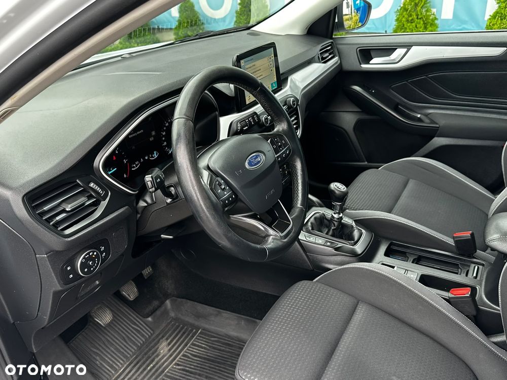 Ford Focus - 13
