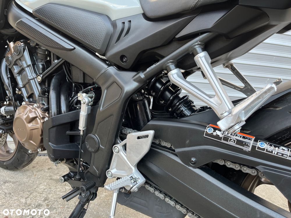 Honda CB - 13