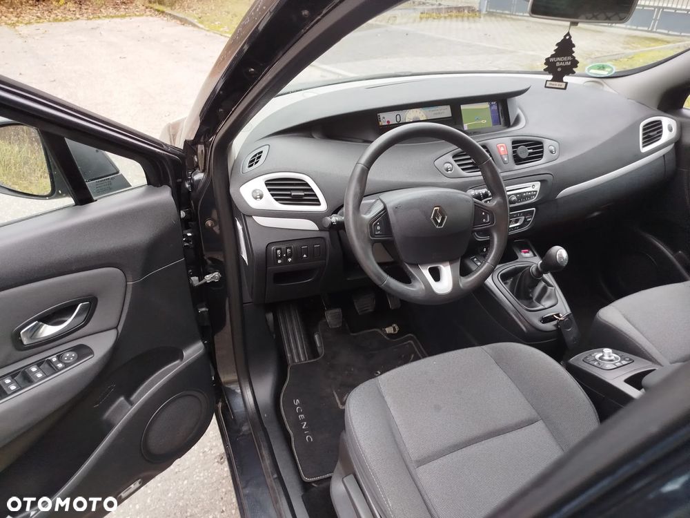 Renault Scenic 1.6 16V 110 Expression - 15