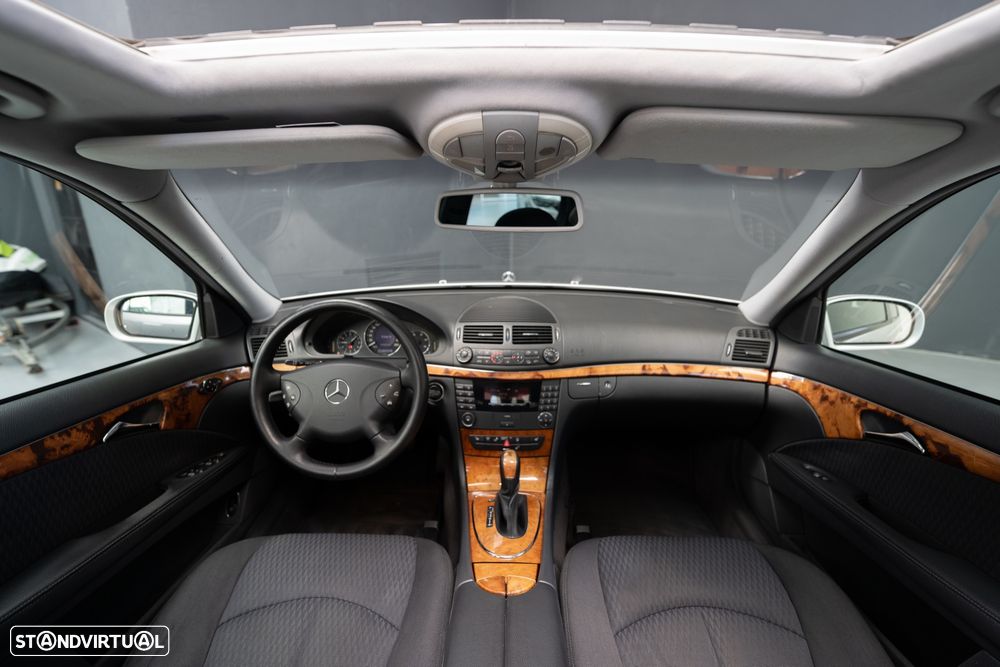 Mercedes-Benz E 270 - 16