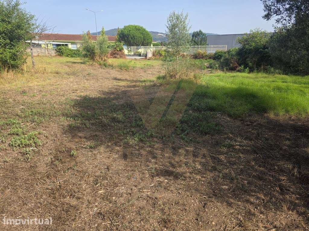 Terreno 908 m² para Construção | Arcozelo - Ponte de Lima - Grande imagem: 4/4