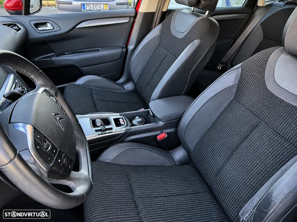 Citroën C4 1.6 e-HDi Exclusive J17 CMP6 - 12
