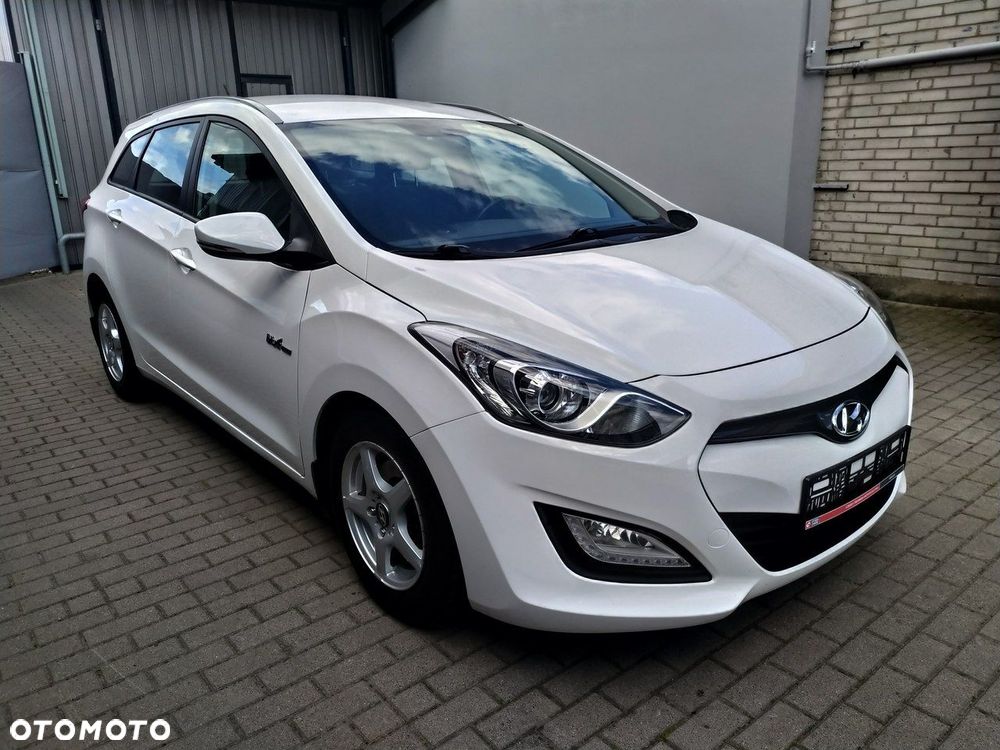 Hyundai i30 1.6 GDI BlueDrive Comfort - 9