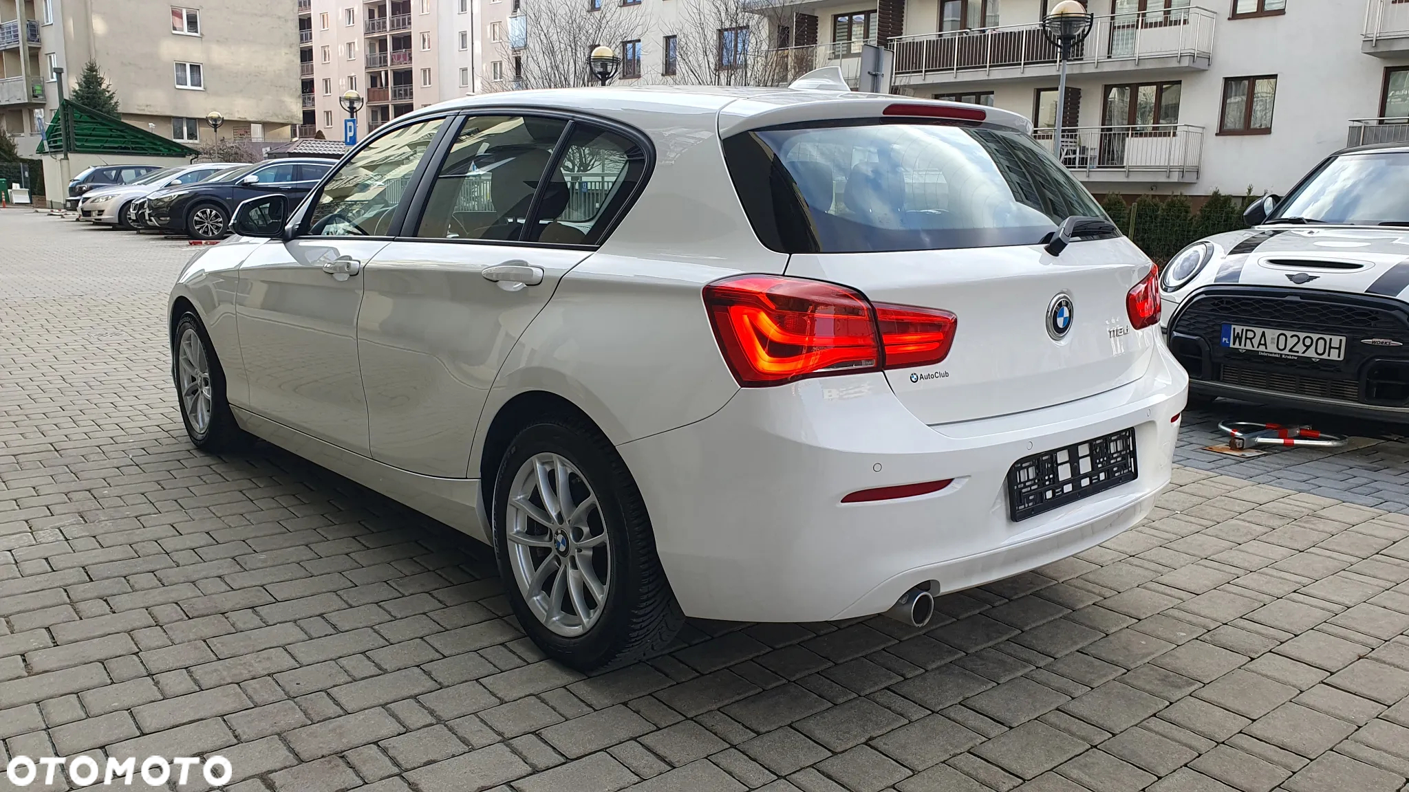 BMW Seria 1 118d - 8
