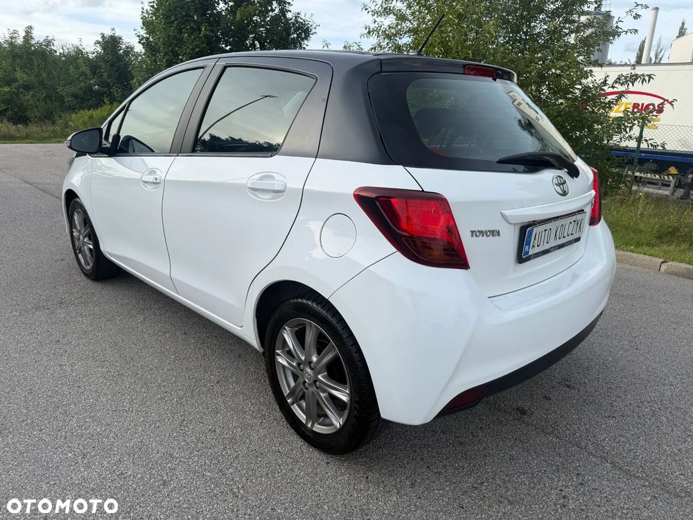 Toyota Yaris - 6