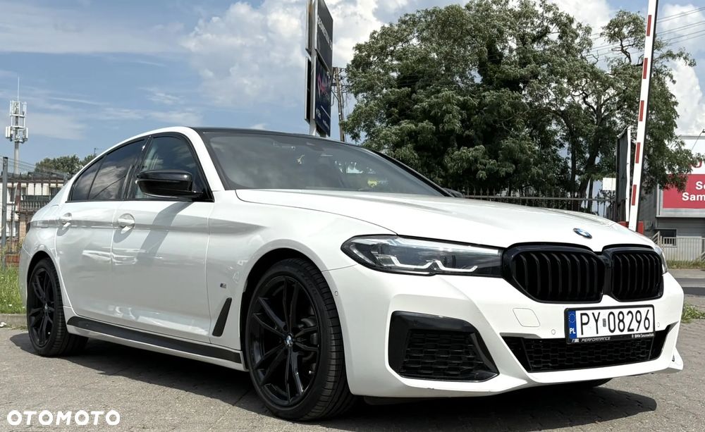 BMW Seria 5 520d xDrive MHEV M Sport sport - 3