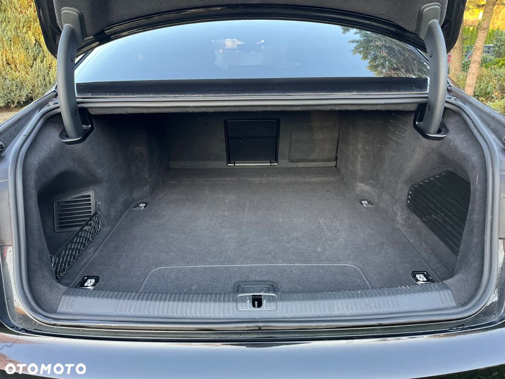 Audi A8 60 TFSI e Quattro Tiptronic - 5