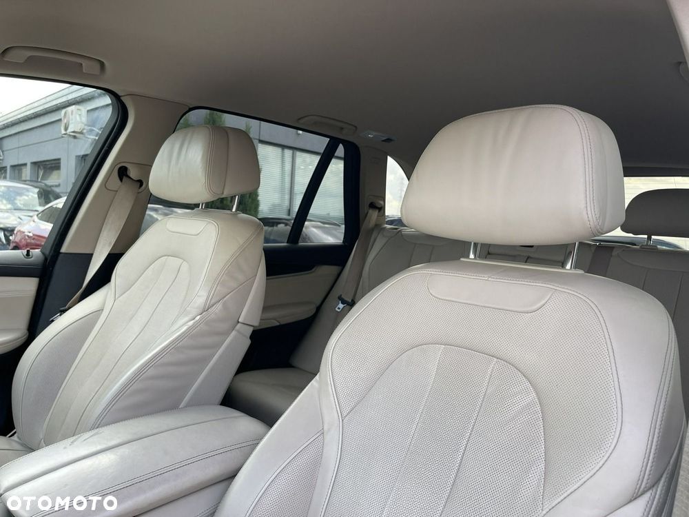BMW X5 xDrive30d - 12