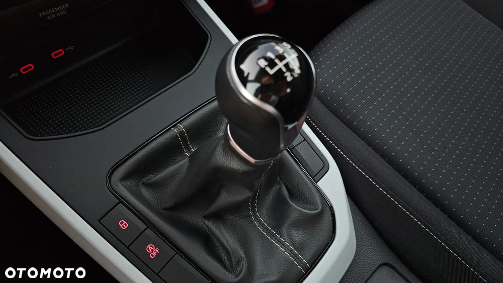 Seat Arona - 27