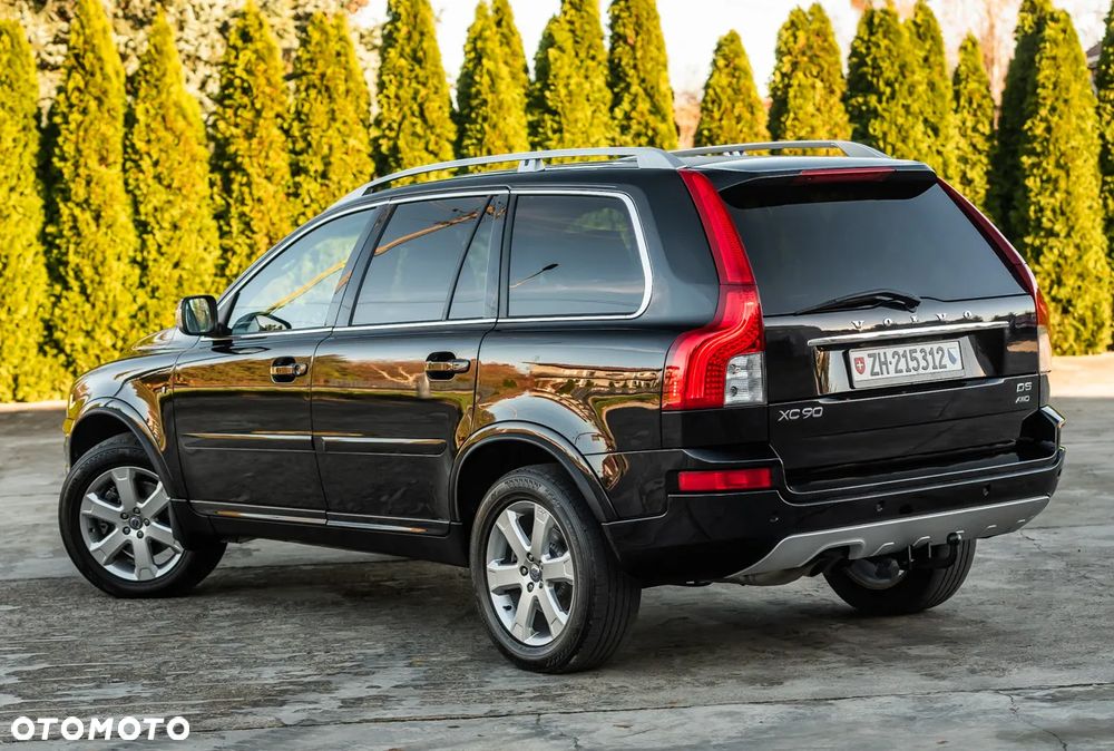 Volvo XC 90 D5 AWD R-Design - 9