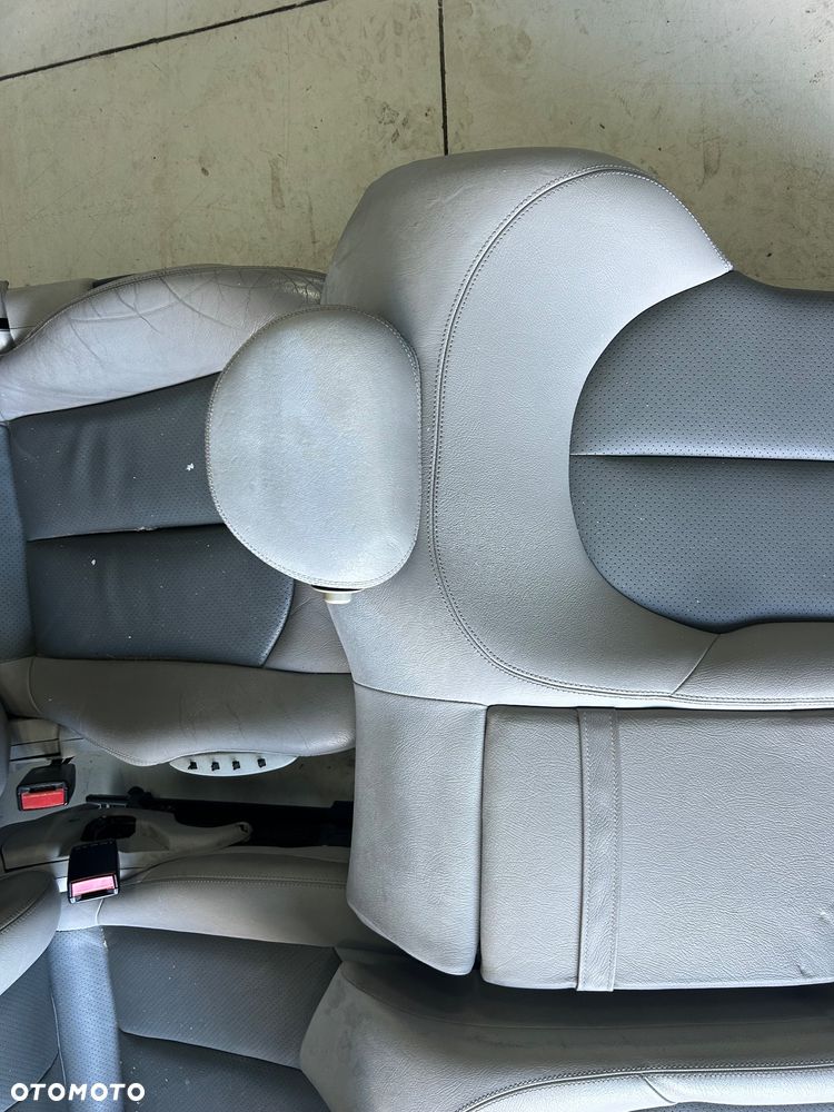 Mercedes CLK 209 coupe  komplet foteli fotele skóra tapicerka  boczki - 9