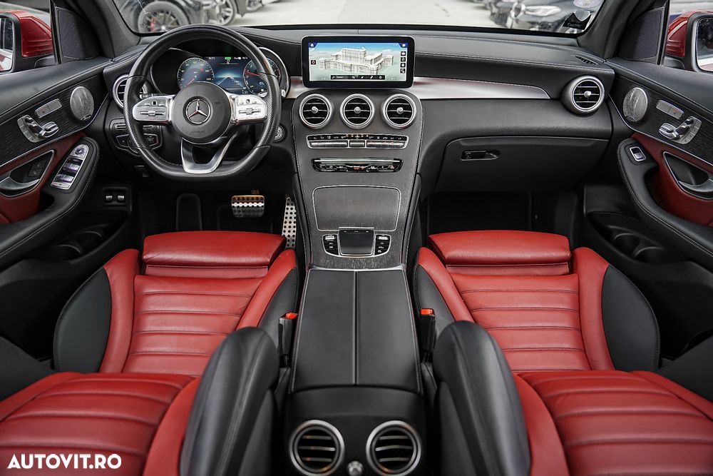 Mercedes-Benz GLC 300 e 4Matic 9G-TRONIC Edition AMG Line - 32