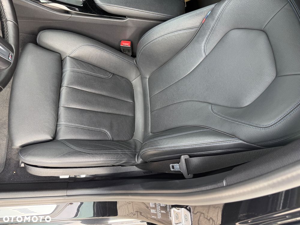 BMW Seria 5 520d MHEV M Sport sport - 10