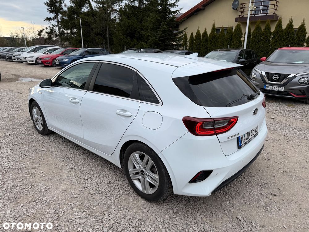 Kia Ceed 1.4 T-GDI OPF Vision - 16