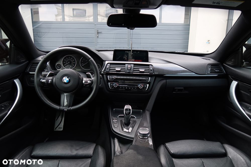 BMW Seria 4 435i xDrive M Sport - 27