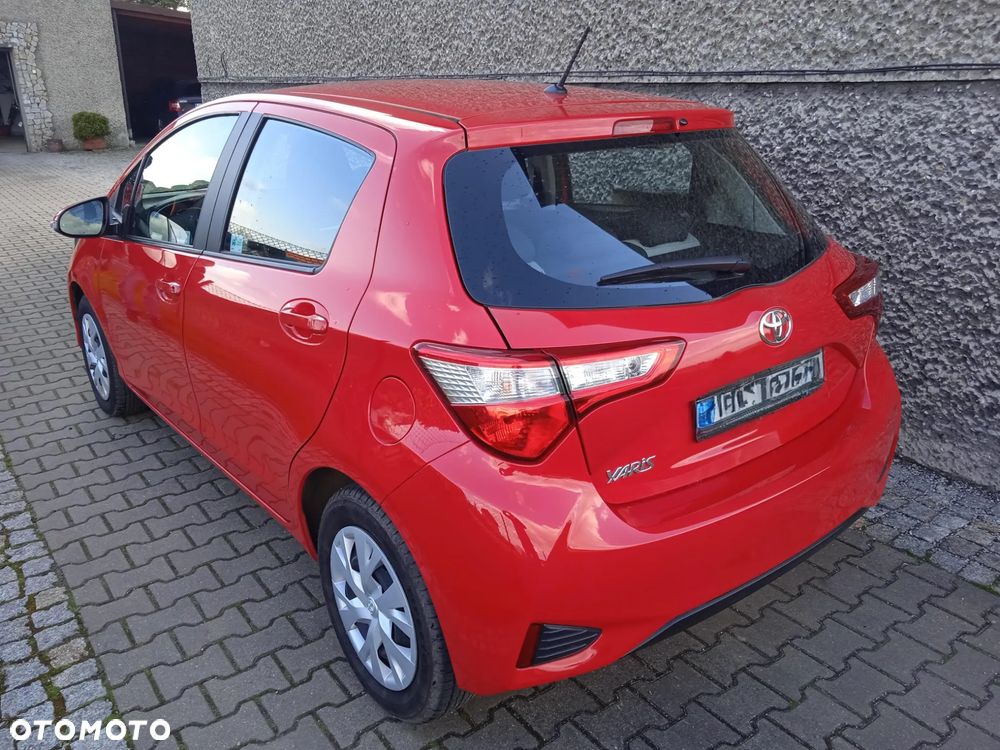 Toyota Yaris 1.5 Dynamic - 3