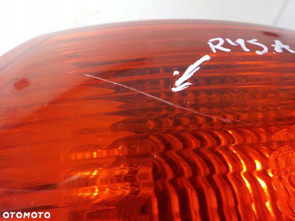 AUDI A4 B7 KOMBI LAMPA PRAWA TYŁ TYLNA - 3
