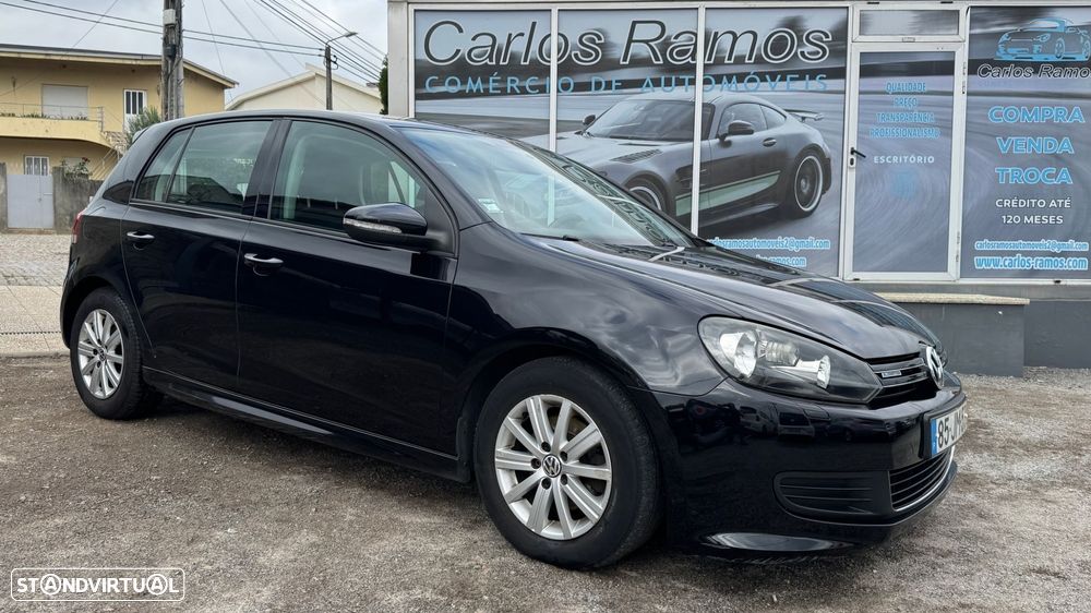 VW Golf 1.6 TDi Trendline BlueMotion - 4