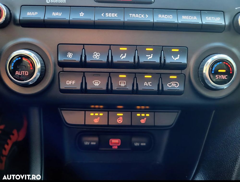 Kia Sportage 1.6 DSL MHEV 7DCT HP 4x2 Business Line - 22