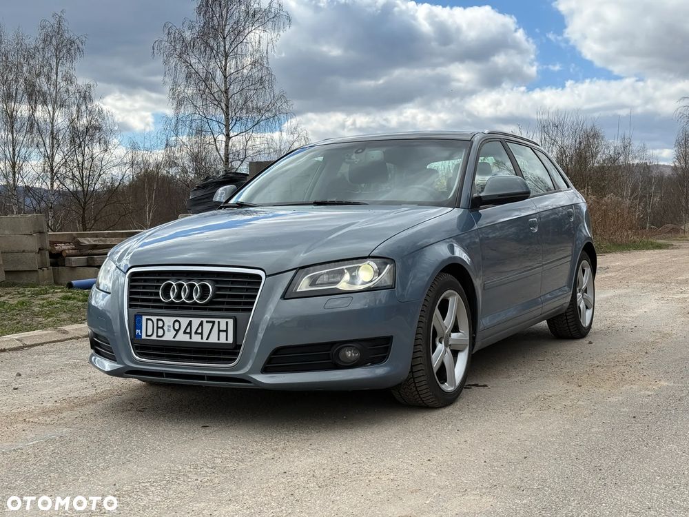 Audi A3 Sportback 2.0 TDI DPF Ambiente - 2