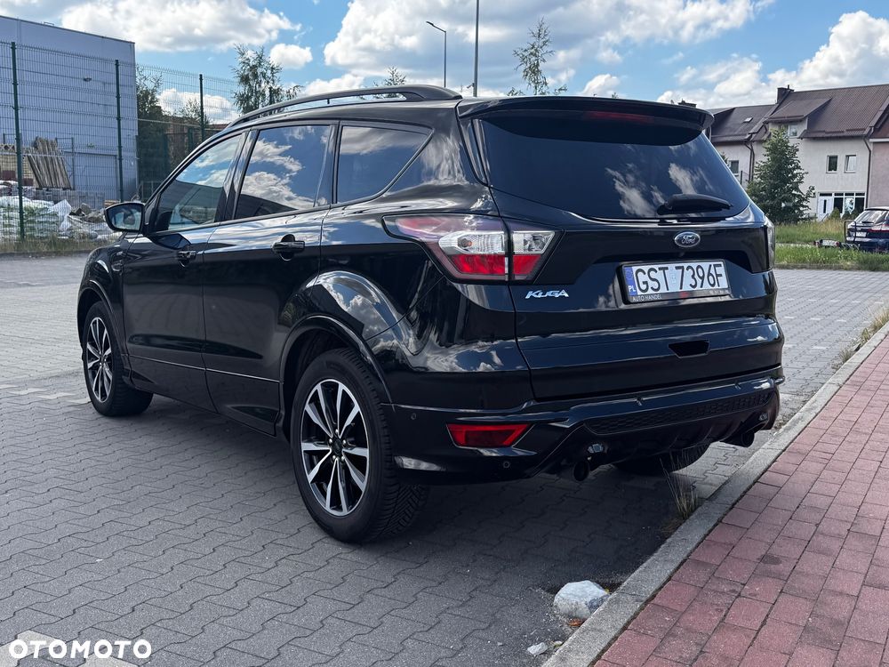 Ford Kuga 2.0 TDCi 2x4 ST-Line - 5