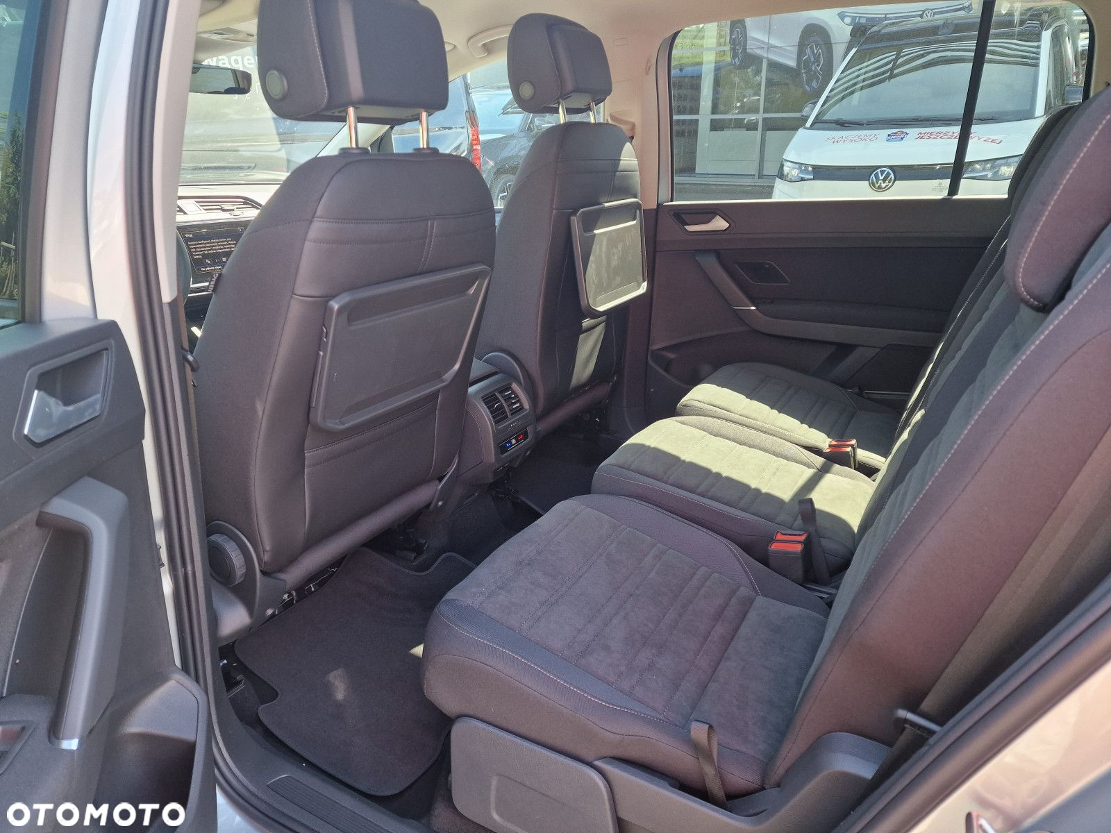 Volkswagen Touran 1.5 TSI EVO Comfortline DSG - 13