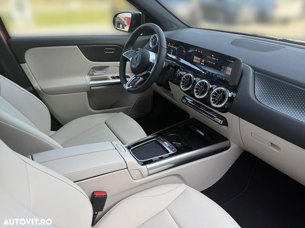 Mercedes-Benz GLA 200 d Aut. - 12