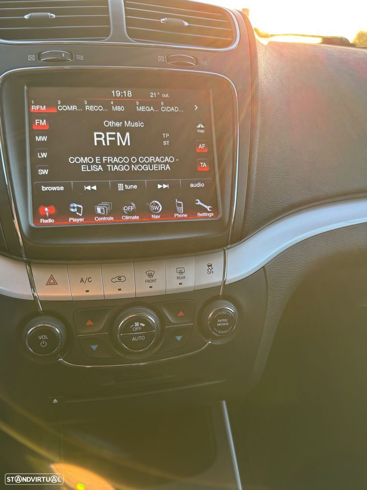 Fiat Freemont 2.0 M-Jet Urban - 11