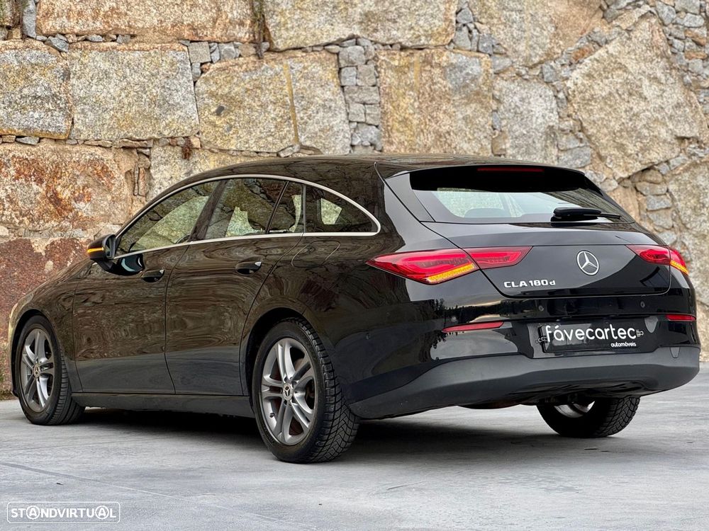 Mercedes-Benz CLA 180 - 21