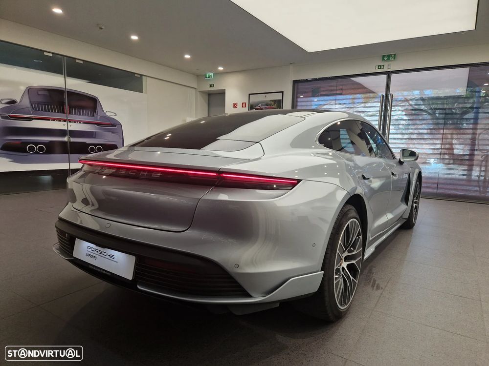 Porsche Taycan 4S - 4