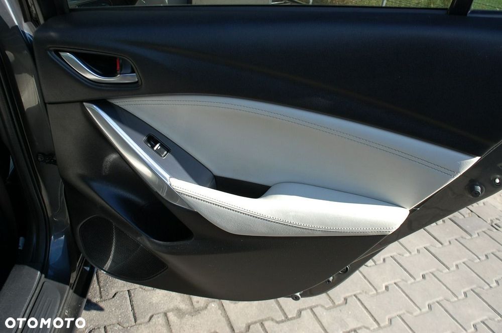 Mazda 6 - 25