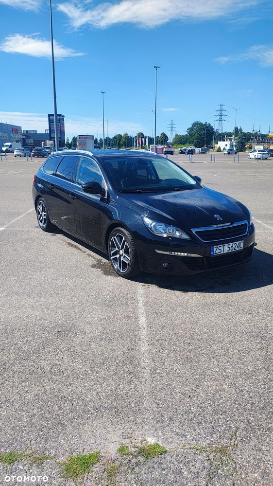 Peugeot 308 - 1