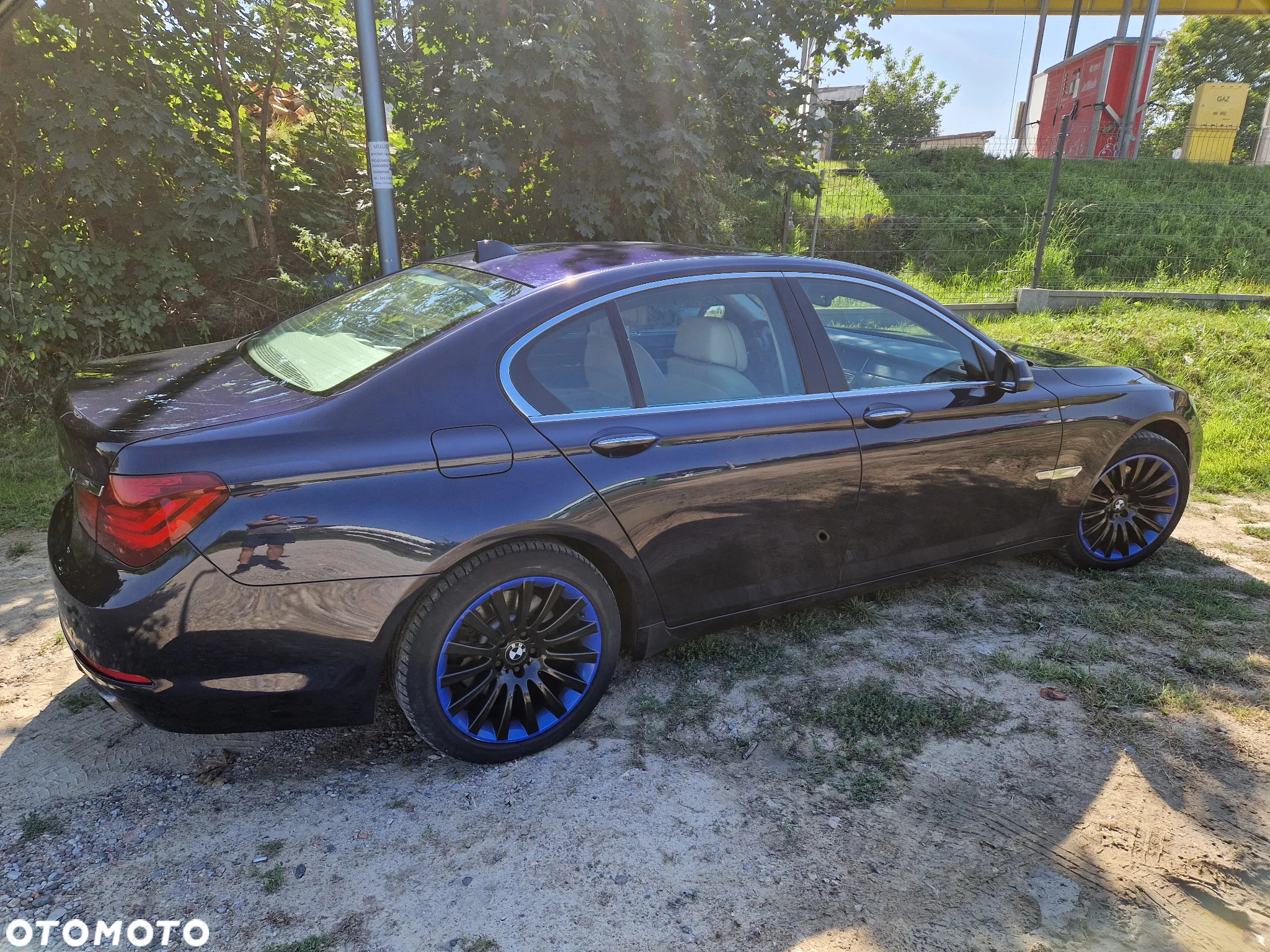 BMW Seria 7 740d - 13