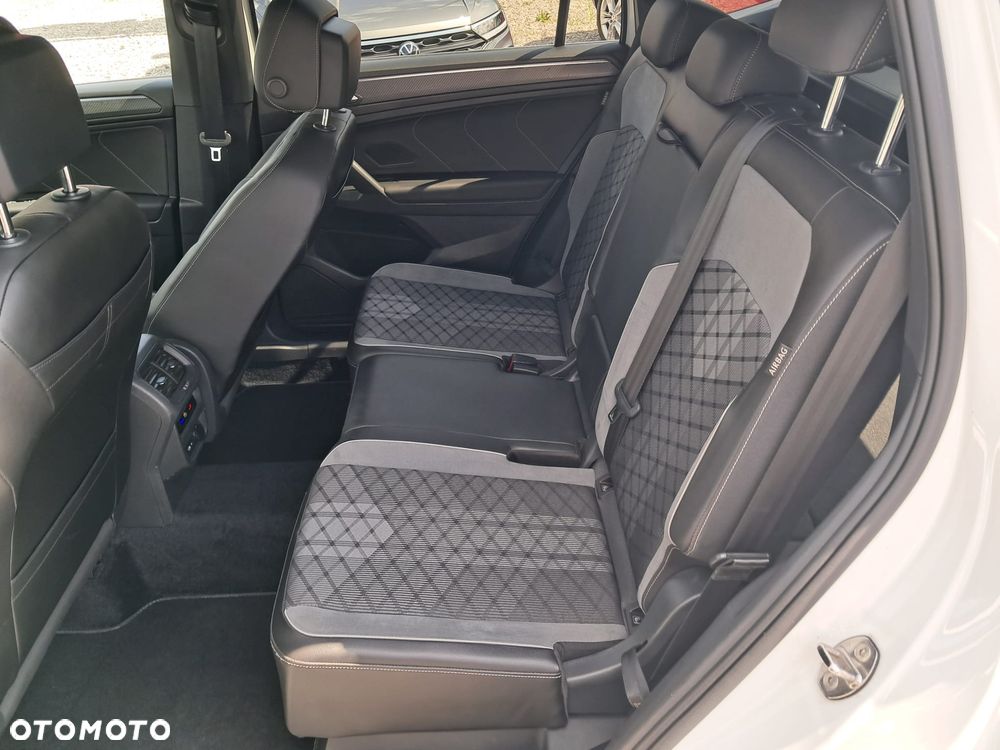 Volkswagen Tiguan Allspace 2.0 TSI 4Mot R-Line DSG - 22