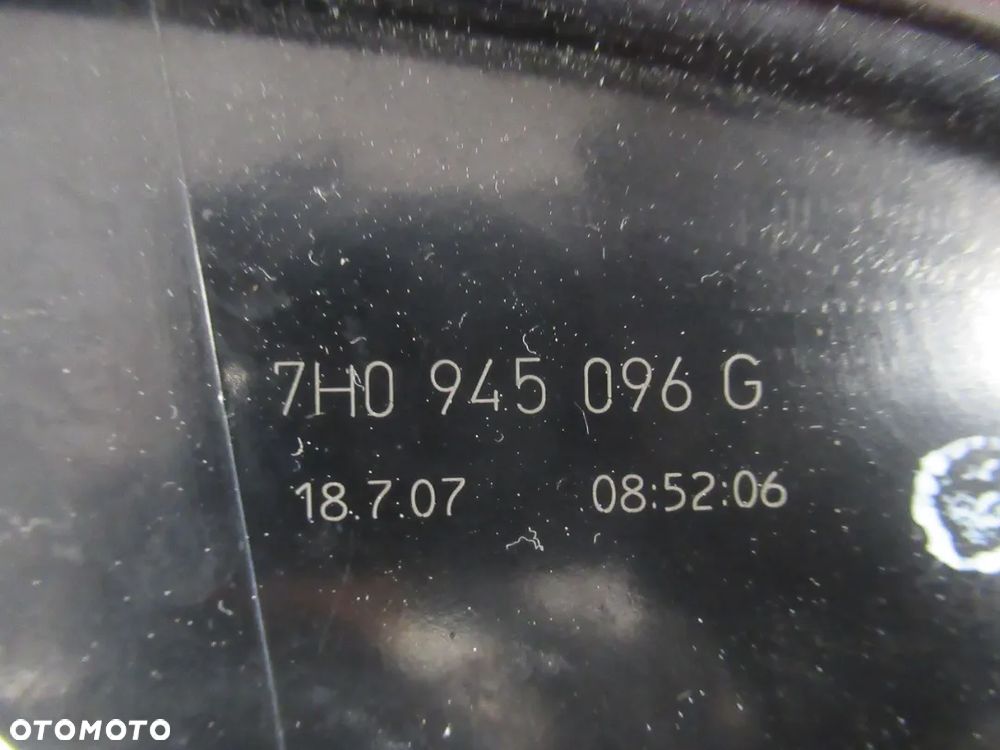 LAMPA TYLNA TYŁ PRAWA VW TRNSPORTER T5 7H0 7H0945096G 2003-2009 rok - 6