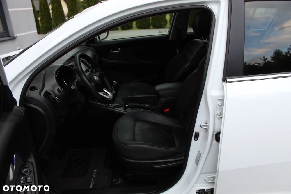 Kia Sportage 2.0 CRDI 4WD Attract - 14