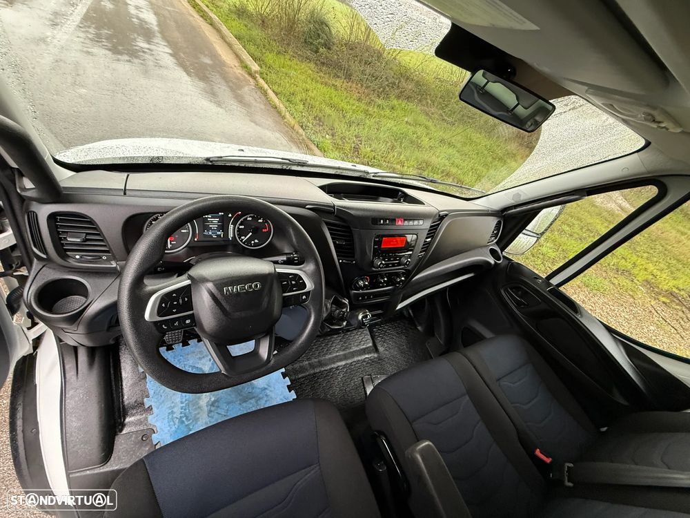 Iveco DAILY 35-140 PLATAFORMA ELEVATÓRIA - 29