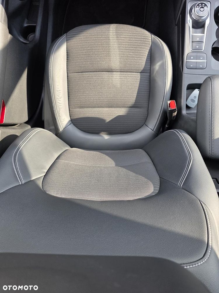 Ford Kuga 2.5P PHEV FWD Titanium X - 20