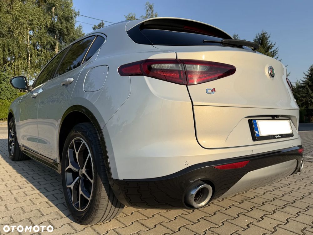 Alfa Romeo Stelvio 2.0 Turbo TI Q4 - 18
