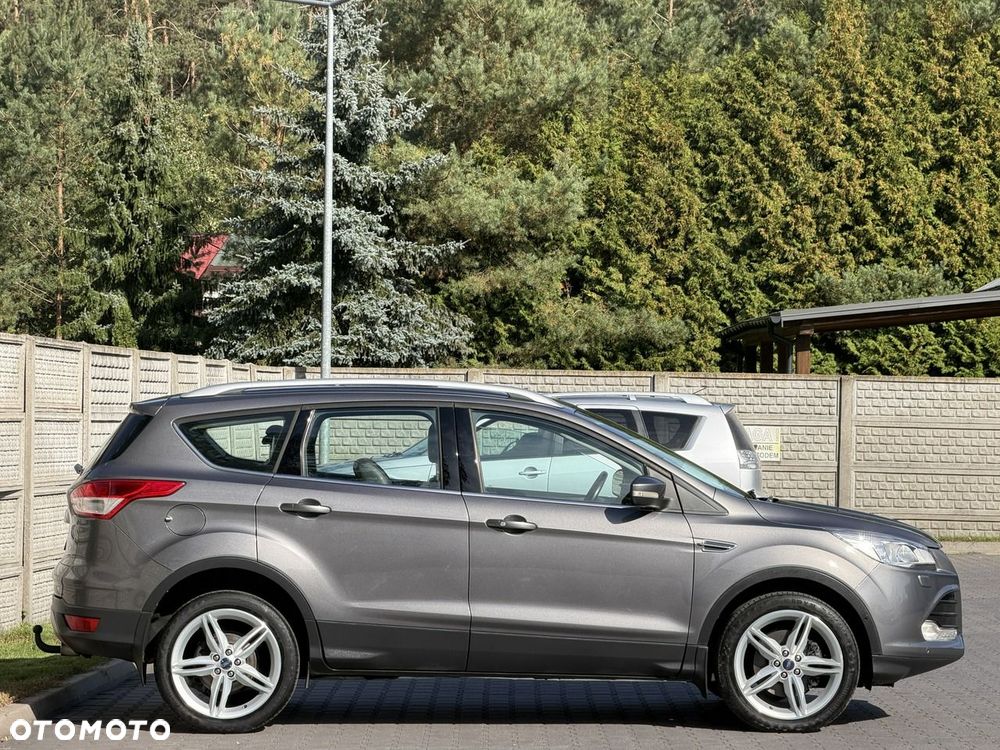Ford Kuga 2.0 TDCi 4x4 Titanium - 41