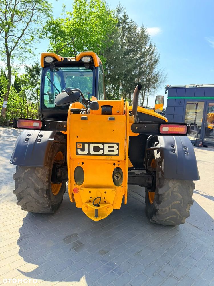 JCB 531-70 AGRI - 12