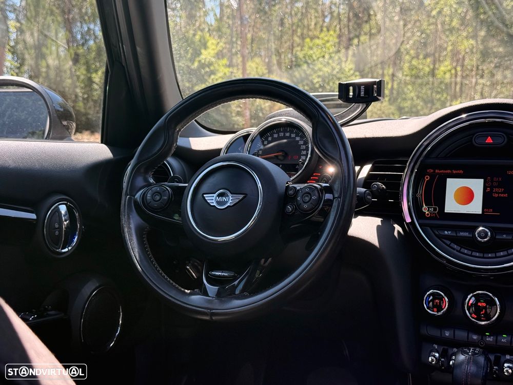 MINI 5 Portas Cooper SD Sport Aut. Seven Chili - 9