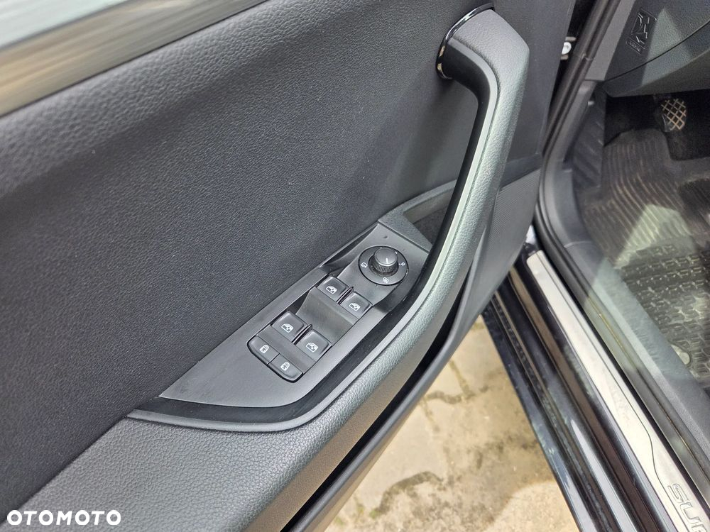 Skoda Superb 2.0 TDI Ambition - 14