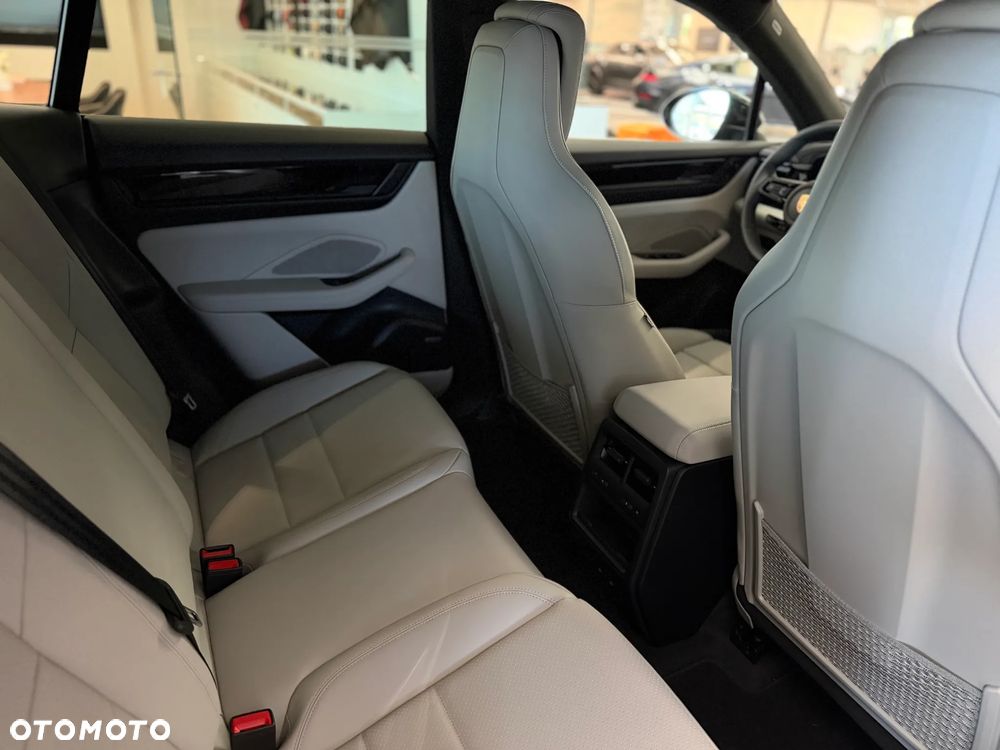 Porsche Macan 4S 100kWh - 33