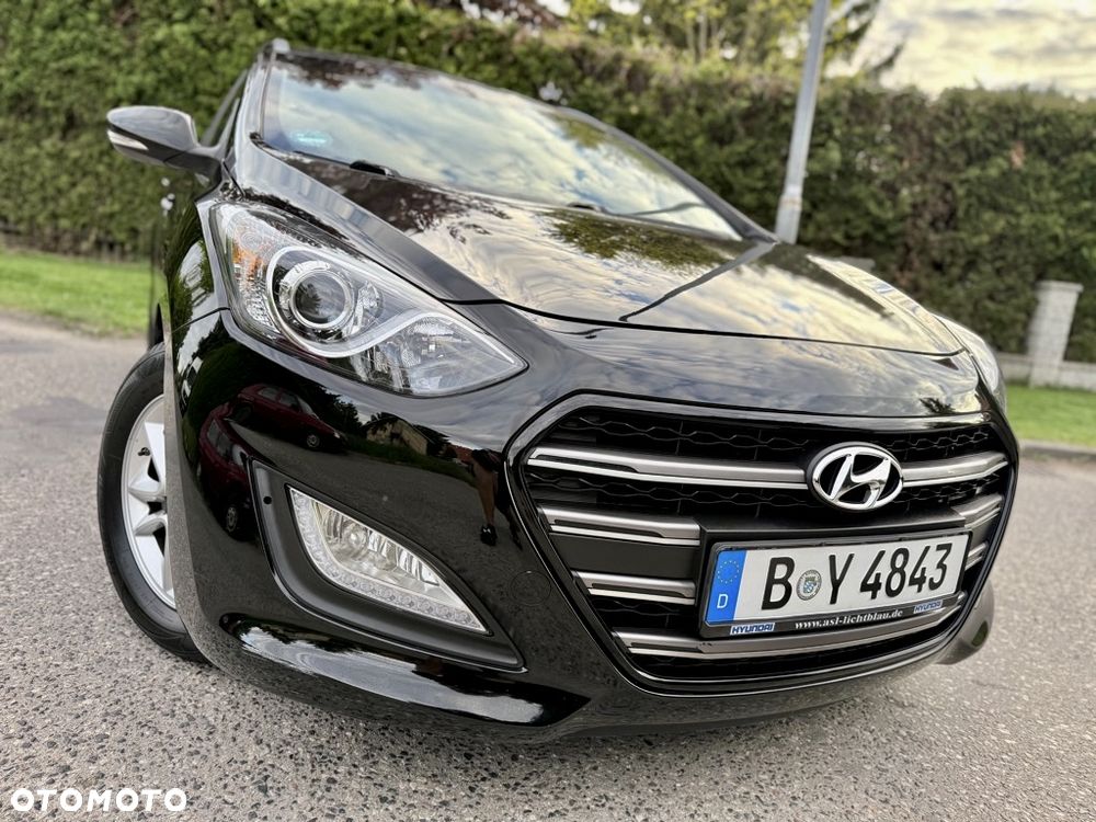 Hyundai i30 1.4 Premium - 1