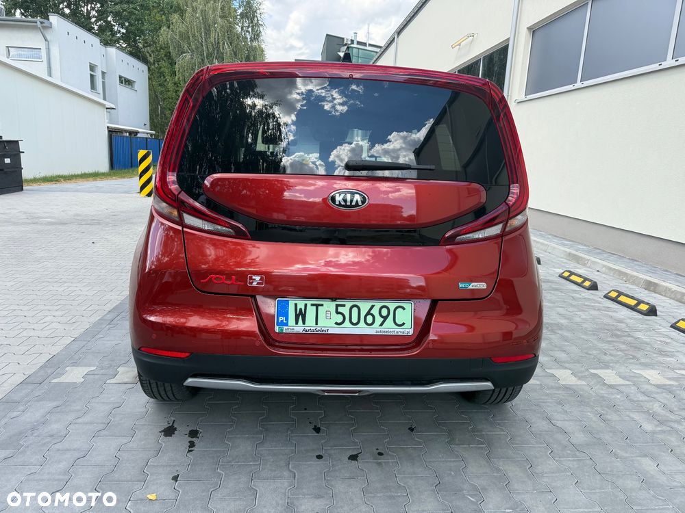 Kia Soul e-Soul 64kWh L - 10