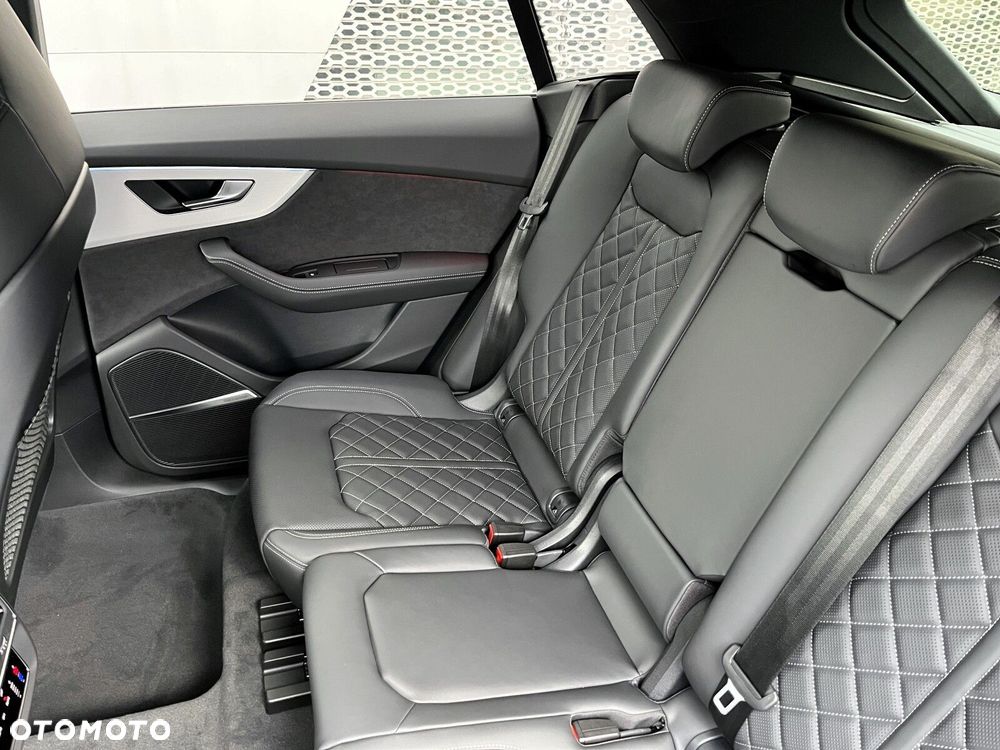 Audi SQ8 - 22