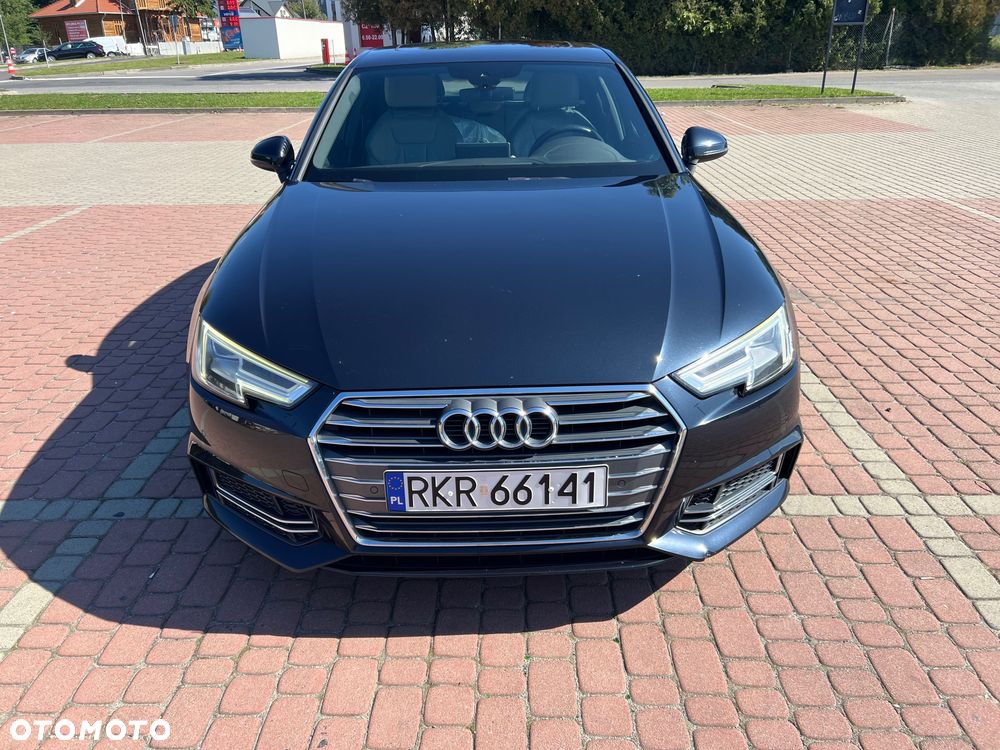 Audi A4 Limousine