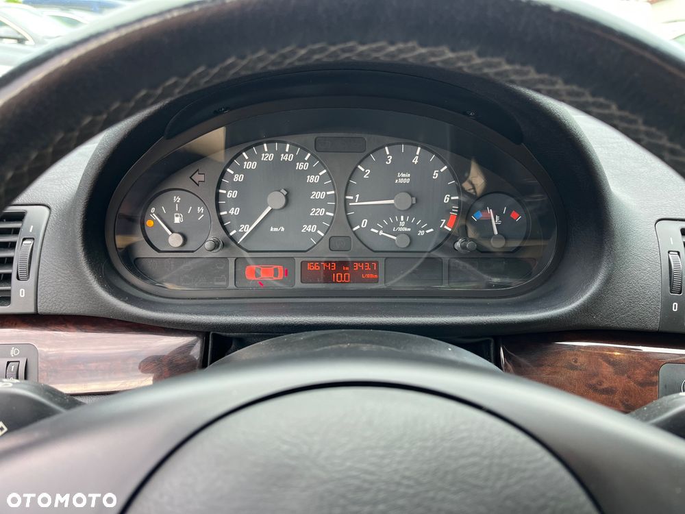 BMW Seria 3 318 Ci Edition Exclusive - 38