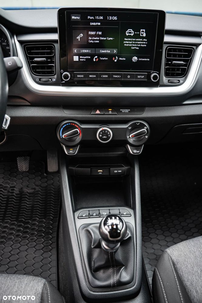 Kia Stonic 1.2 L - 16